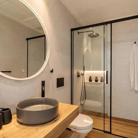 Almare Con Aire Acondicionado Y Wifi *