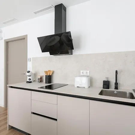 Almare Con Aire Acondicionado Y Wifi Daire